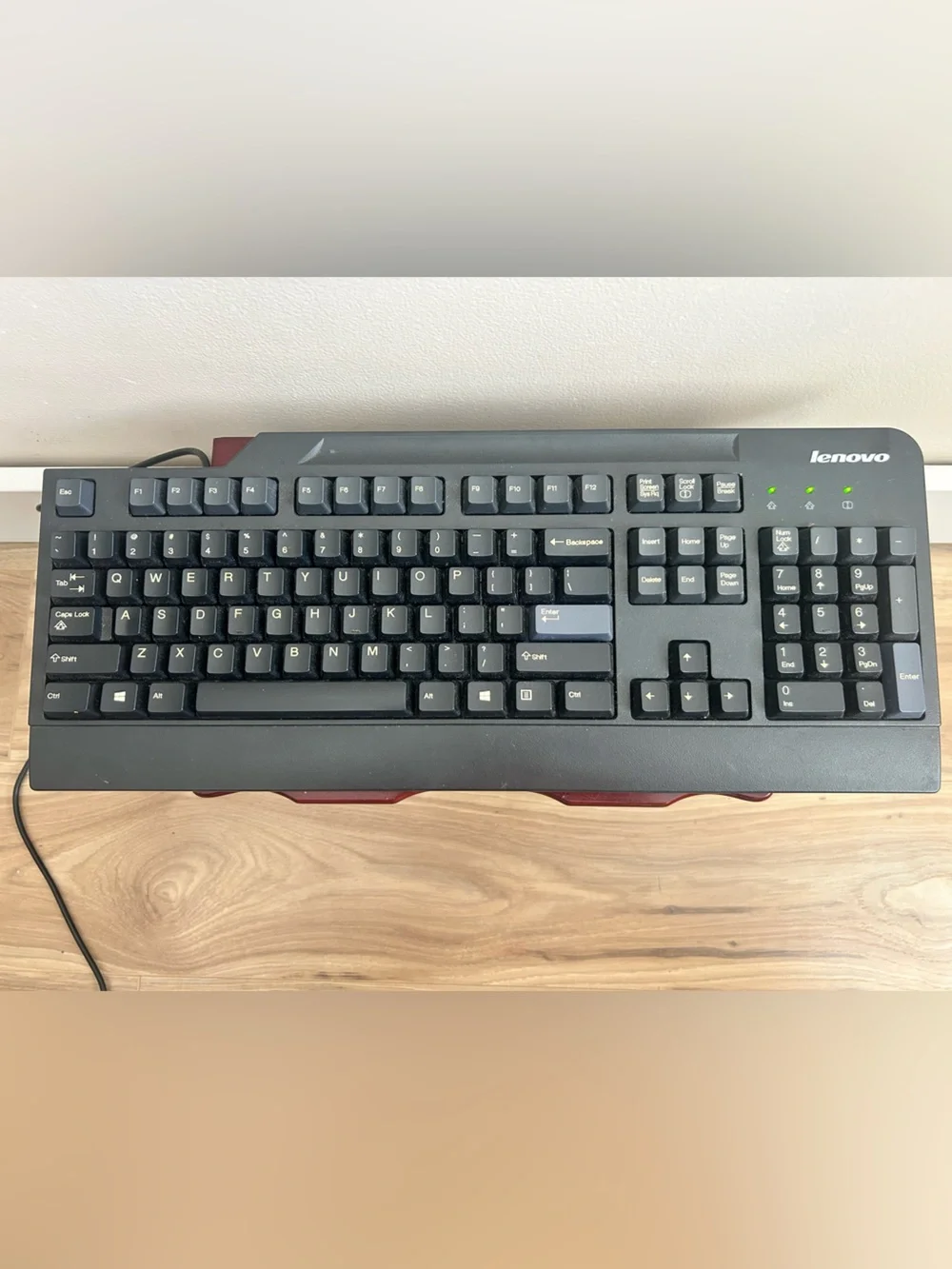 Lenovo KB1021 Pro Full Size USB Keyboard Black/Blue Tested Working